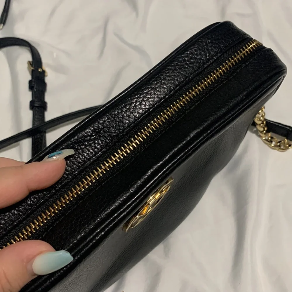 MK Crossbody - Picture 5 of 7